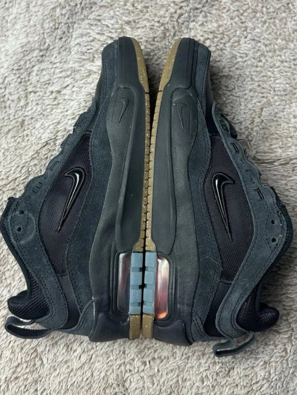 Nike Air Max Ishod Wair SB Black FB2393-001